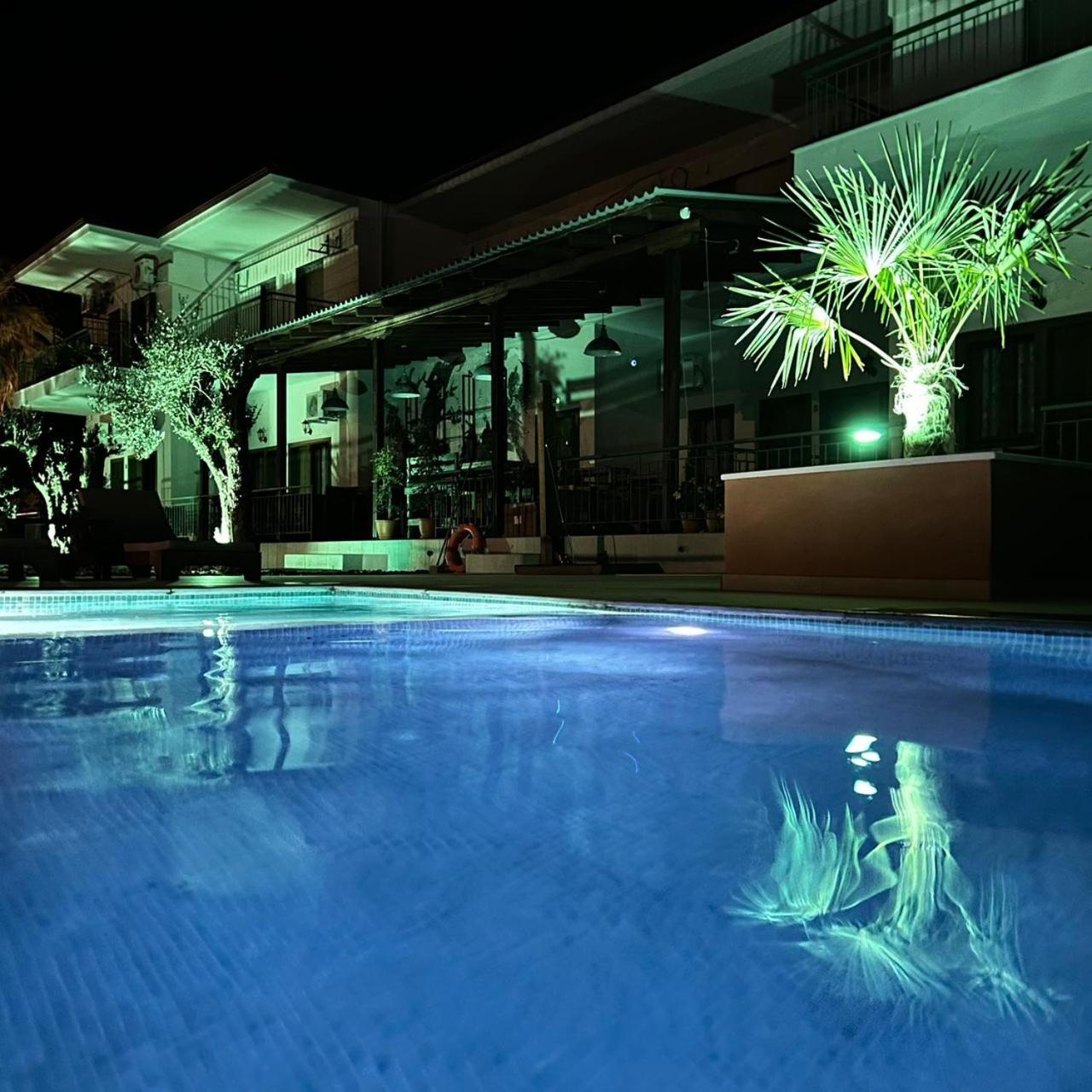 Palacio Verde 아스프로발타 외부 사진